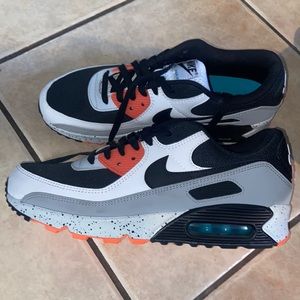 Mens 10.5 Nike air max